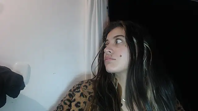 mariecam420 online show from 01-01-25, 11:51