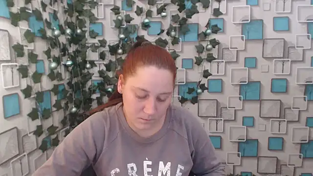 JosieJun  online show from 12-27-24, 07:24