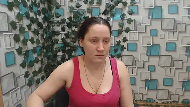 JosieJun  online show from 02-17-25, 07:21