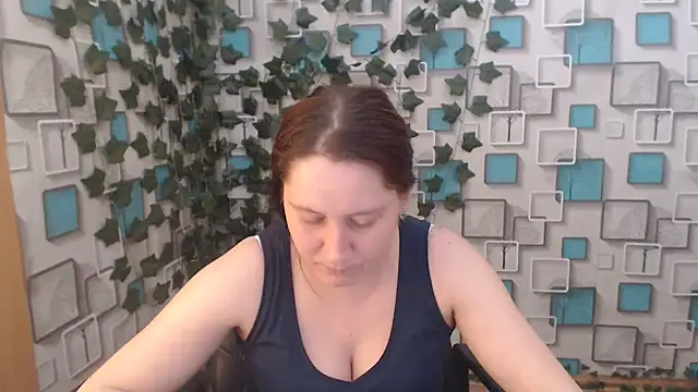 JosieJun  online show from 03-12-25, 07:59