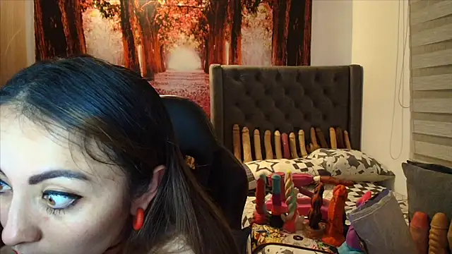 Snapshot of sofia23dirty chatting on 03-25-26, 10:49 sofia23dirty online show from 03-25-26, 10:49