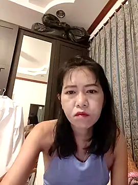 Little suzy5 online show from 11-03-25, 07:15