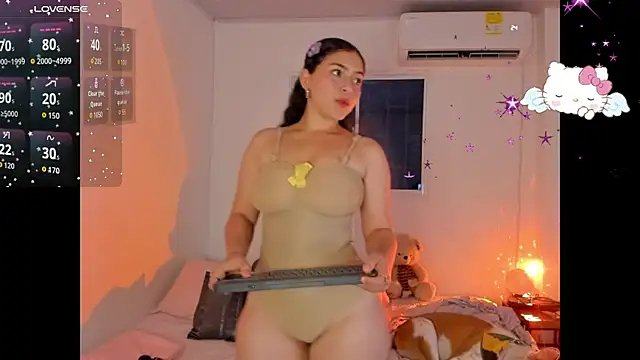 MollyG18 online show from 10-23-25, 02:22