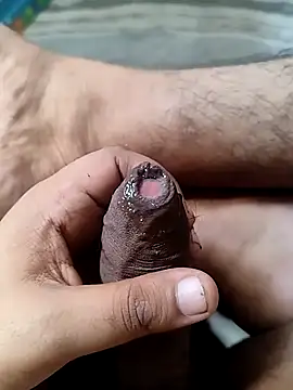 Snapshot of ansul99 chatting on 10-18-25, 06:37 ansul99 online show from 10-18-25, 06:37