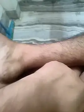 Snapshot of ansul99 chatting on 10-29-25, 06:04 ansul99 online show from 10-29-25, 06:04