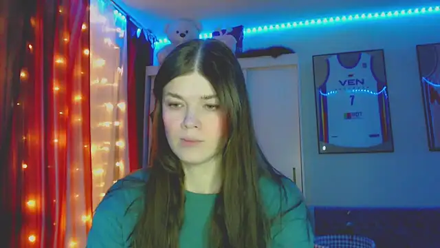 Snapshot of Klementa chatting on 05-02-26, 06:24 Klementa online show from 05-02-26, 06:24