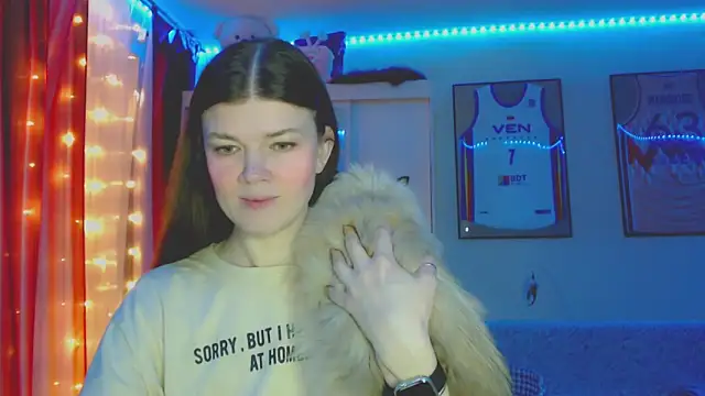 Snapshot of Klementa chatting on 05-16-26, 07:45 Klementa online show from 05-16-26, 07:45