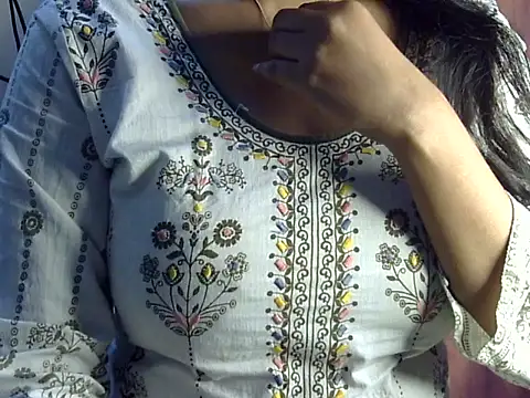 Snapshot of SiaraSiyA chatting on 01-06-26, 06:33 SiaraSiyA online show from 01-06-26, 06:33