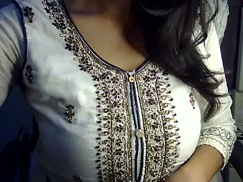 SiaraSiyA online show from 05-13-26, 05:21