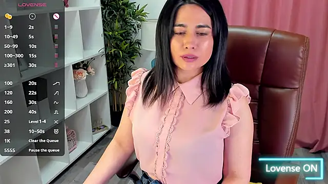 EmaBrownie online show from 04-30-26, 04:57