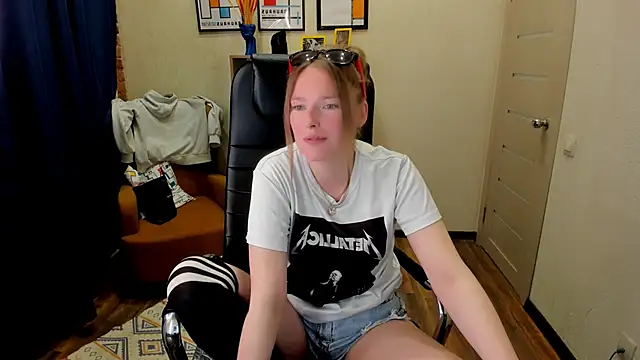  fiona Love online show from 05-23-26, 08:13