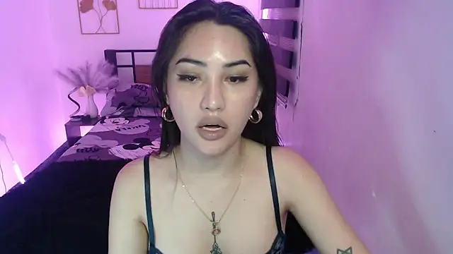 Snapshot of TS_QueenMistress chatting on 03-16-25, 03:17 TS QueenMistress online show from 03-16-25, 03:17