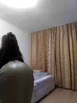 baby sweet girl  online show from 03-16-26, 09:19