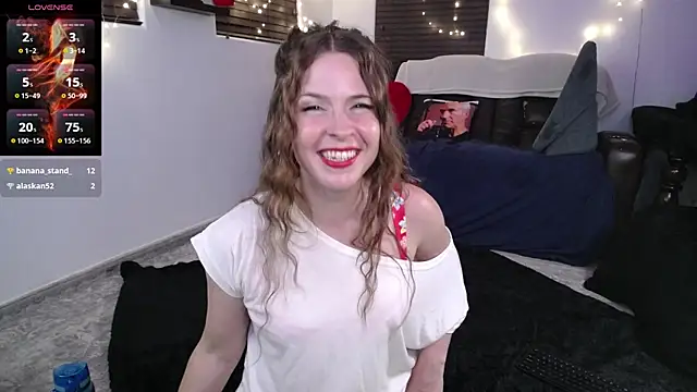 Snapshot of Scarlett_Gushes chatting on 07-26-26, 03:36 Scarlett Gushes online show from 07-26-26, 03:36