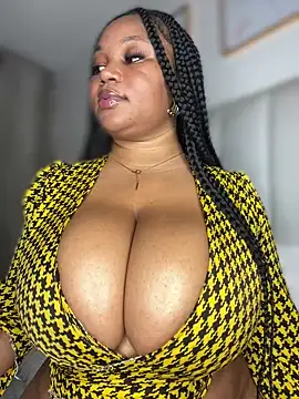 Hyra Ari online show from 03-08-26, 08:07