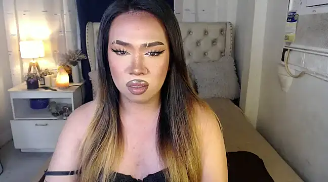 RebecaNextToYou online show from 01-11-25, 05:18