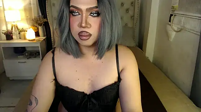 RebecaNextToYou online show from 01-19-25, 05:18