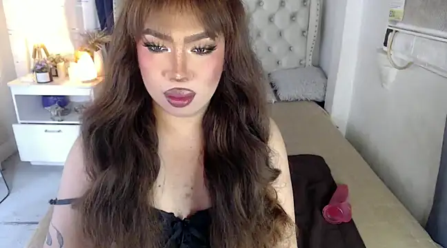 RebecaNextToYou online show from 01-28-25, 05:24