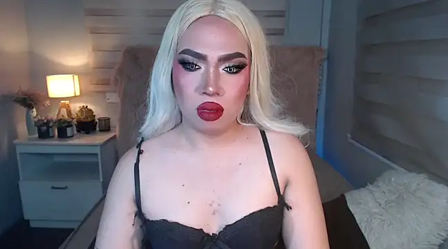 RebecaNextToYou online show from 03-06-25, 05:22