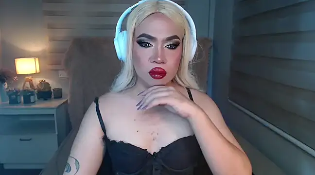 RebecaNextToYou online show from 03-07-25, 05:28