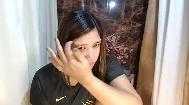 MS Isabella Snow92 online show from 02-28-25, 10:17