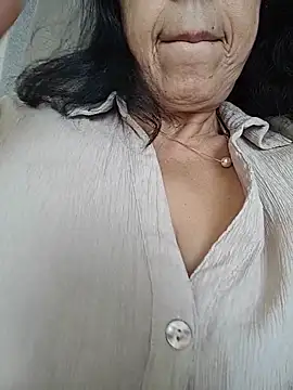 Susannemilf online show from 01-15-26, 04:50