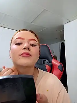 mia anyeli online show from 02-21-25, 07:43