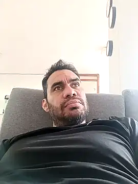 Snapshot of javiermarval83 chatting on 02-02-25, 04:54 javiermarval83 online show from 02-02-25, 04:54