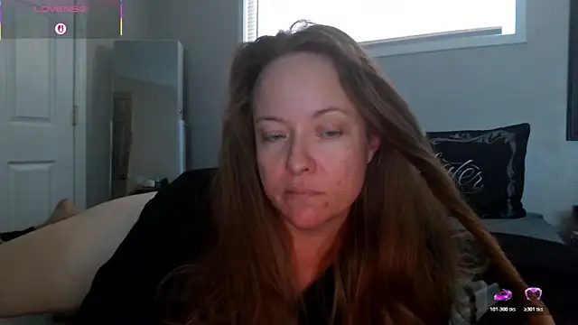 julimonroe online show from 11-11-25, 04:07