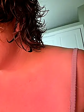julimonroe online show from 04-30-26, 08:42