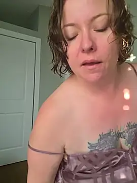 julimonroe online show from 05-16-26, 12:26