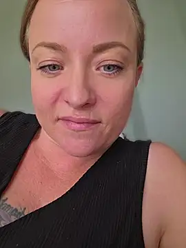 julimonroe online show from 07-31-26, 04:17