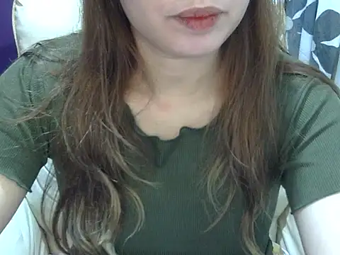 Snapshot of ___zurIII09_ chatting on 05-18-26, 06:47 zurIII09 online show from 05-18-26, 06:47