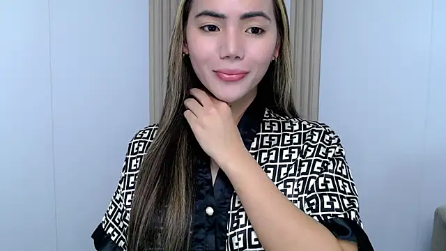 Snapshot of Martha_pookerxxx chatting on 04-07-26, 12:11 Martha pookerxxx online show from 04-07-26, 12:11