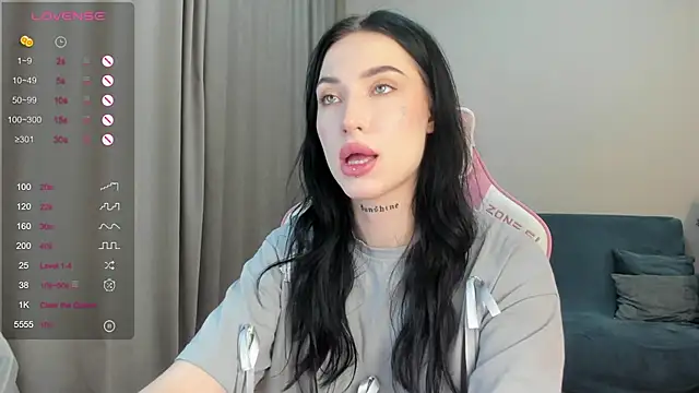 JenniferQueen11 online show from 12-04-24, 01:09