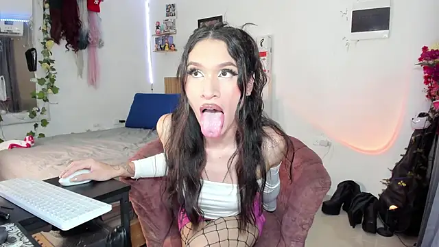 Snapshot of EnchantressFuckXxx chatting on 01-18-25, 02:14 EnchantressFuckXxx online show from 01-18-25, 02:14