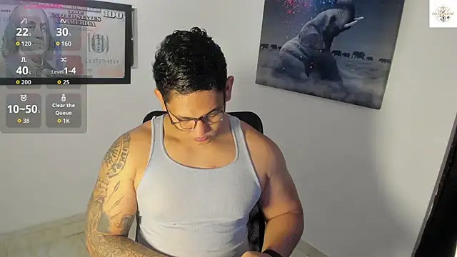 Snapshot of Colton_Massif chatting on 11-08-25, 11:25 Colton Massif online show from 11-08-25, 11:25