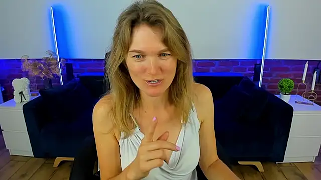 Snapshot of Anabell_xxx chatting on 09-28-25, 05:46 Anabell xxx online show from 09-28-25, 05:46