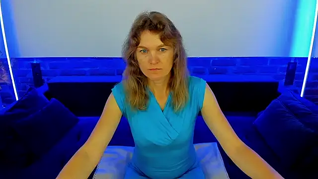 Snapshot of Anabell_xxx chatting on 10-11-25, 05:28 Anabell xxx online show from 10-11-25, 05:28