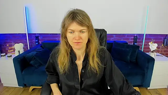 Snapshot of Anabell_xxx chatting on 02-15-26, 06:32 Anabell xxx online show from 02-15-26, 06:32