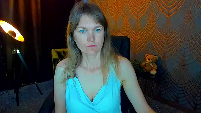 Snapshot of Anabell_xxx chatting on 06-20-26, 05:43 Anabell xxx online show from 06-20-26, 05:43