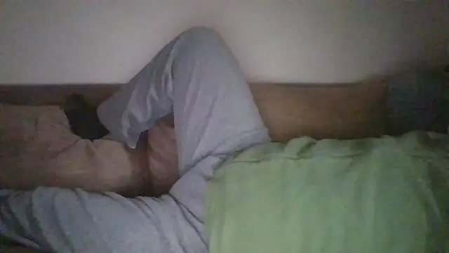 Snapshot of Anderrust chatting on 11-15-25, 08:22 Anderrust online show from 11-15-25, 08:22