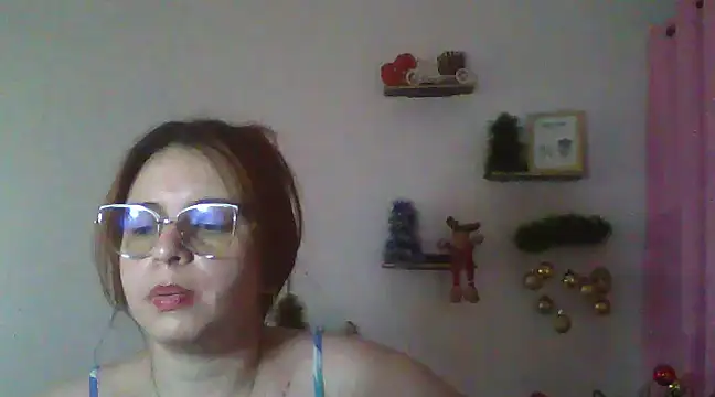 Snapshot of lorenitabella chatting on 12-17-24, 08:43 lorenitabella online show from 12-17-24, 08:43
