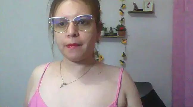 Snapshot of lorenitabella chatting on 01-31-25, 11:24 lorenitabella online show from 01-31-25, 11:24