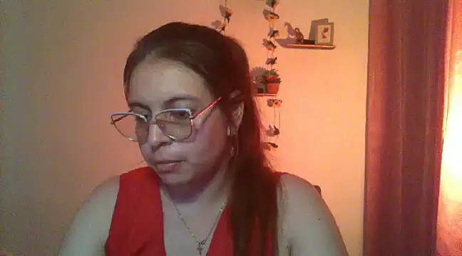 Snapshot of lorenitabella chatting on 02-14-25, 10:14 lorenitabella online show from 02-14-25, 10:14