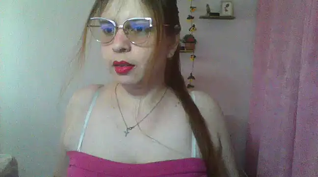 Snapshot of lorenitabella chatting on 02-25-25, 07:36 lorenitabella online show from 02-25-25, 07:36