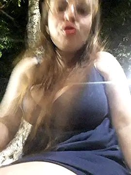 Snapshot of lorenitabella chatting on 02-28-25, 02:09 lorenitabella online show from 02-28-25, 02:09