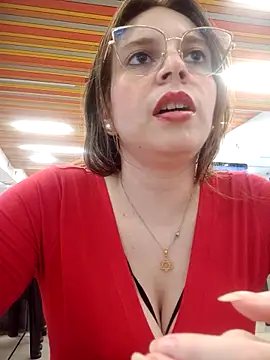 lorenitabella online show from 04-29-26, 09:21