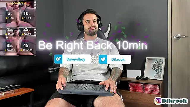 Snapshot of Davevilboy chatting on 03-06-25, 01:03 Davevilboy online show from 03-06-25, 01:03