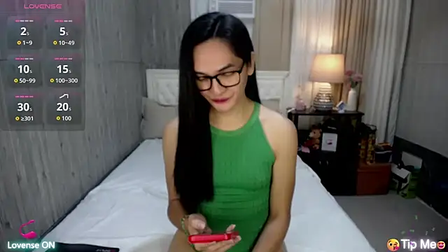 Snapshot of xAsianSweetHeart chatting on 03-26-26, 10:59 xAsianSweetHeart online show from 03-26-26, 10:59